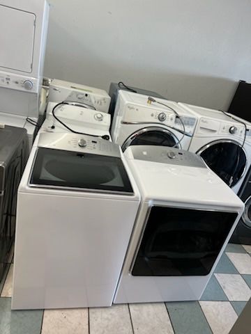 Kenmore Washer And Dryer Set( Delivery Available)