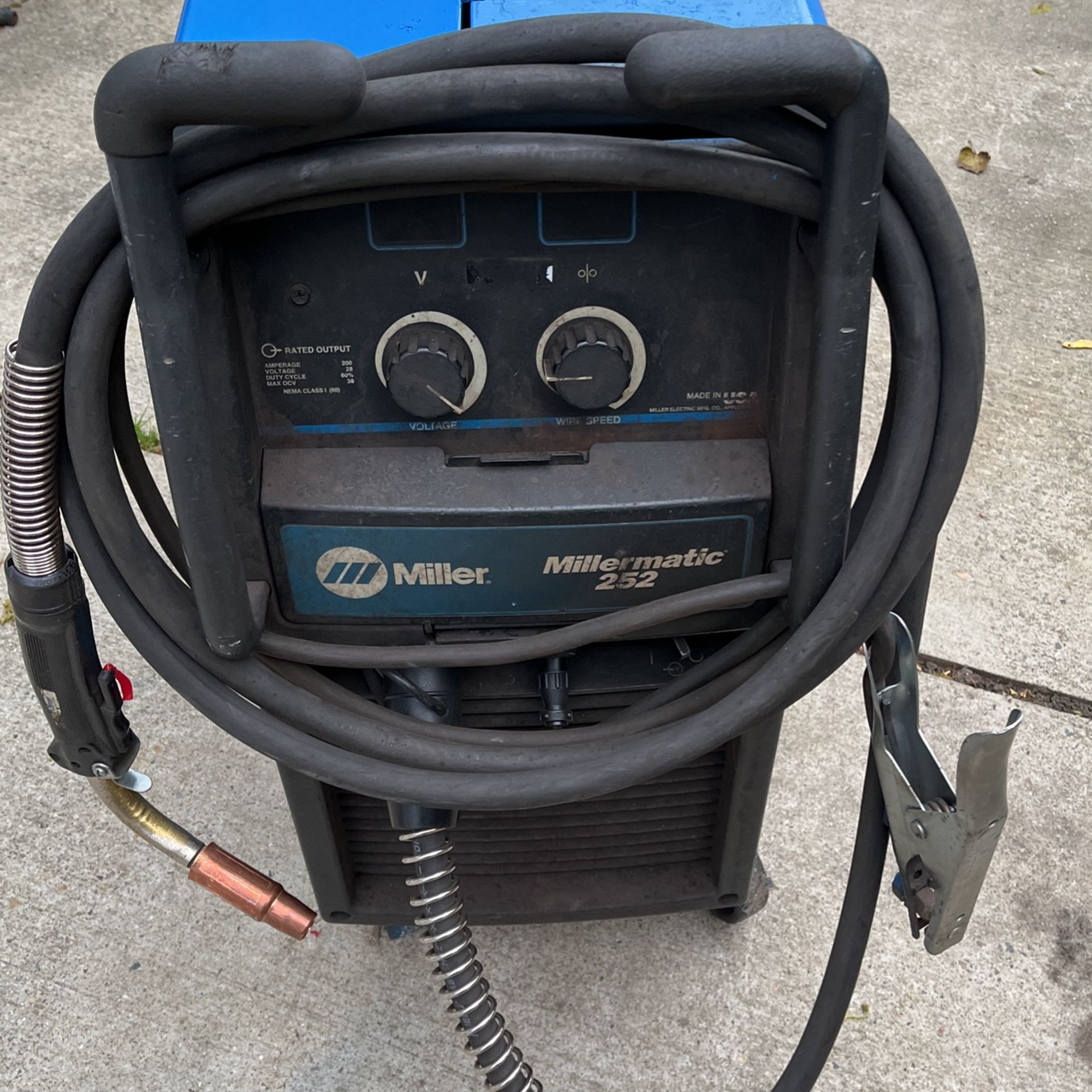 welder , price is negotiable , make a offer
