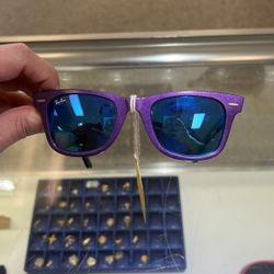Ray-Ban Sunglasses 