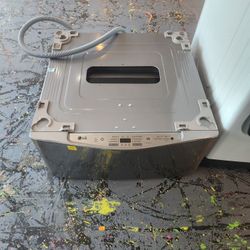 LG 27 Inch Sidekick Washer 1.0 Cu Ft  