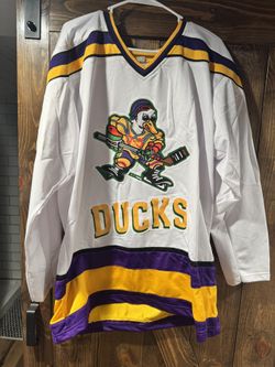 Signed Mighty Ducks Movie Cast 