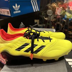 Adidas Soccer Shoes Men’s Size 12 Brand New!!