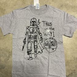 Disney Star Wars Mandalorian & Baby Yoda Shirt Size S/M