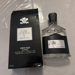 Creed Aventus 