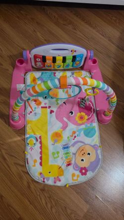 Baby Activity Gym & Piano / Gimnasio de Actividades para Bebé