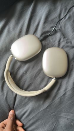 Apple head phones