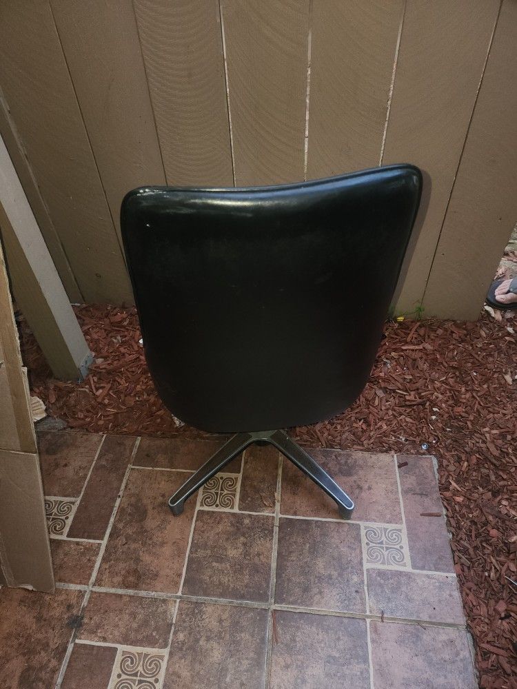 5 Chairs For Sale