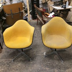 Herman Miller pair of chairs