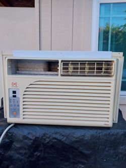 5,300 BTU WINDOW AIR CONDITIONER   🥶
