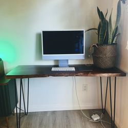 🌳 Custom Live Edge Handcrafted Desk  50”L x 18”W x 30”H