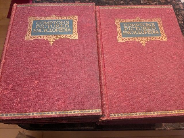 Antique Compton's Pictured Encyclopedia Set