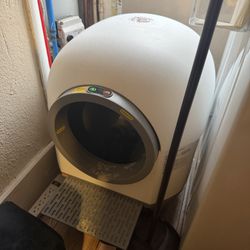 Automatic Litter Box 