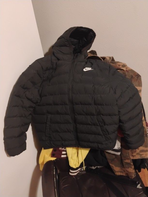 Nike Puffer