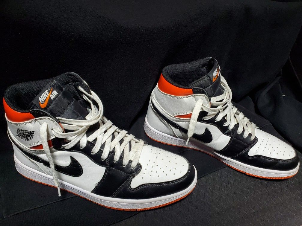 Air Jordan's 1 Retro High OG Electro Orange