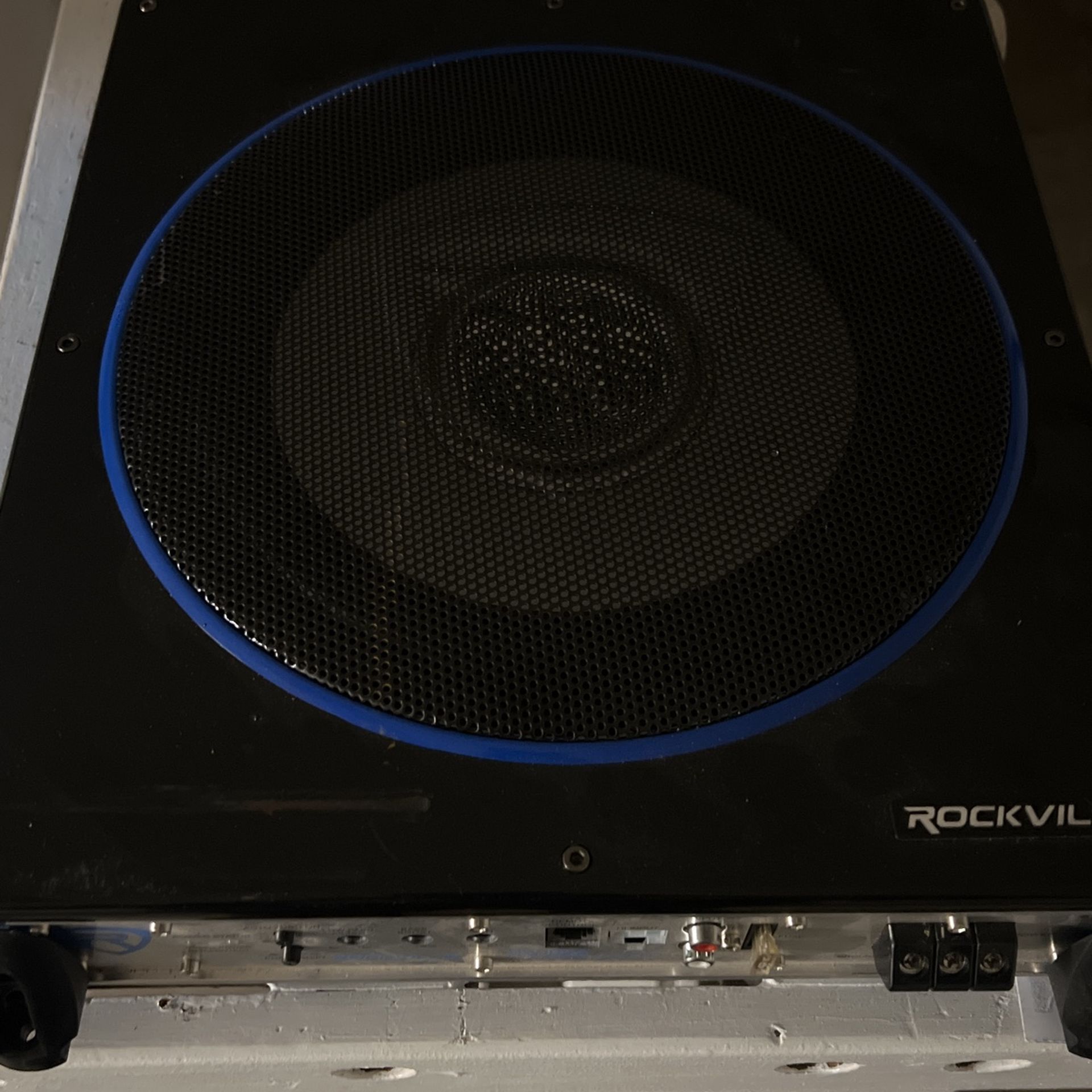 10 Inch Rockville Amplified Speaker.