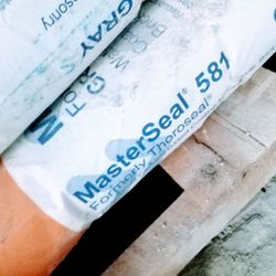 MASTER SEAL 581 CEMENT BASED COATING FOR CONCRETE, BRICK AND MASONRY $49 EACH ONE 