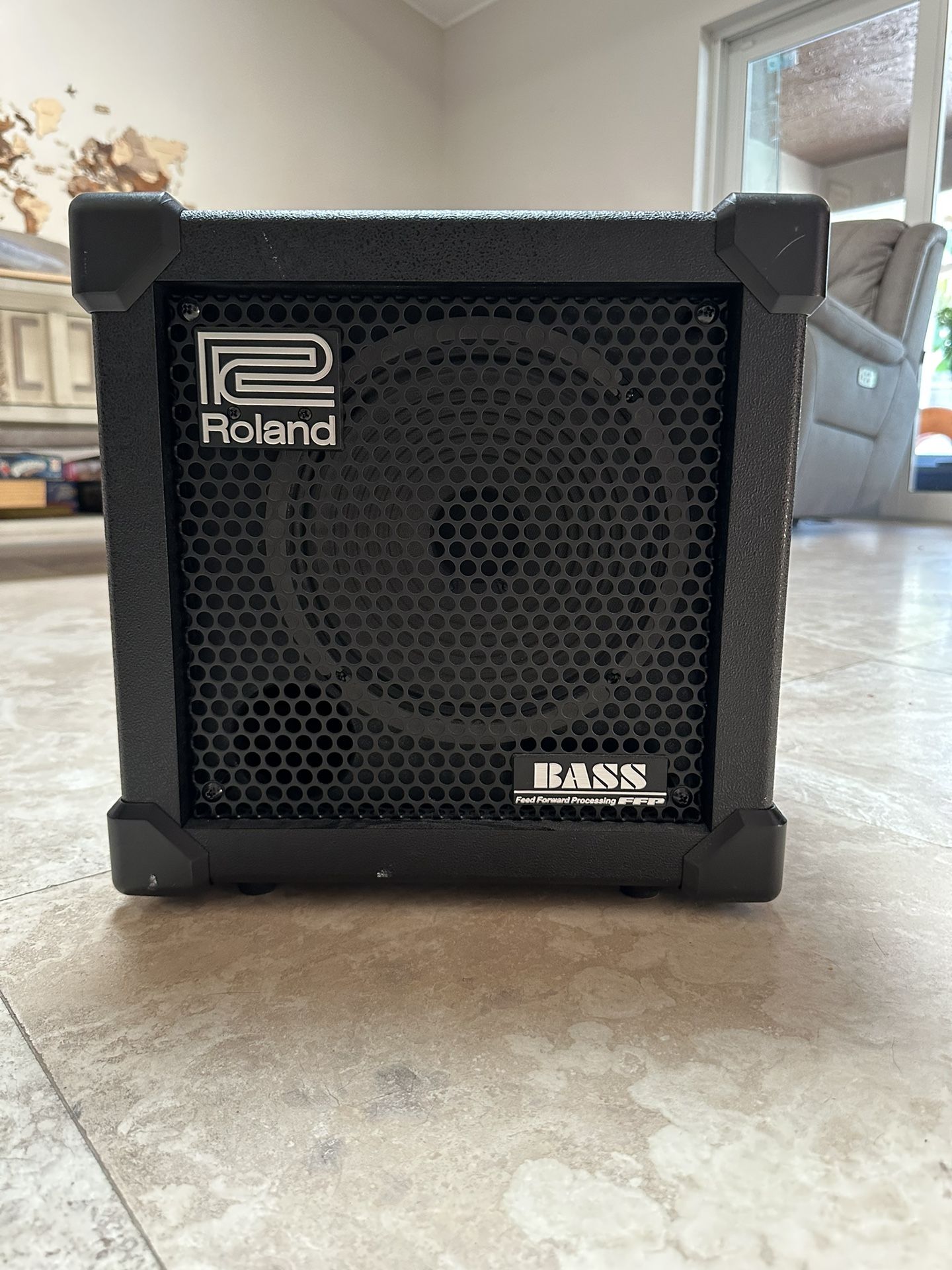 Roland Cube 20XL Bass Amp for Sale in Boca Raton, FL - OfferUp Roland Cube 20XL Bass Amp for Sale in Boca Raton, FL - OfferUp
