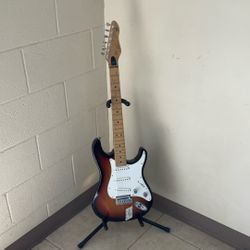 PEAVEY FALCON STRAT (1988) U.S.A. ELECTRIC GUITAR.