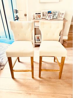Bar stools/beige (2)