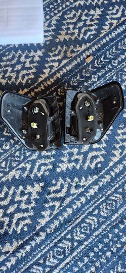 4Runner tail lamps OE
