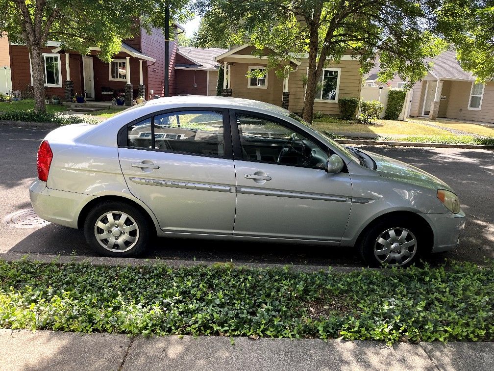 Hyundai Accent