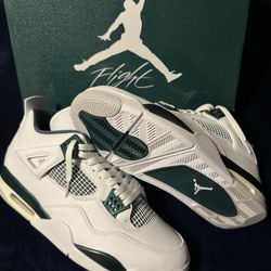 Jordan 4 “Oxidized Green” Size 13