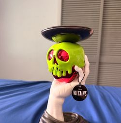 Bath & Body Works Disney Villains Collection Evil Queen Poison Apple 3-Wick Candle Holder