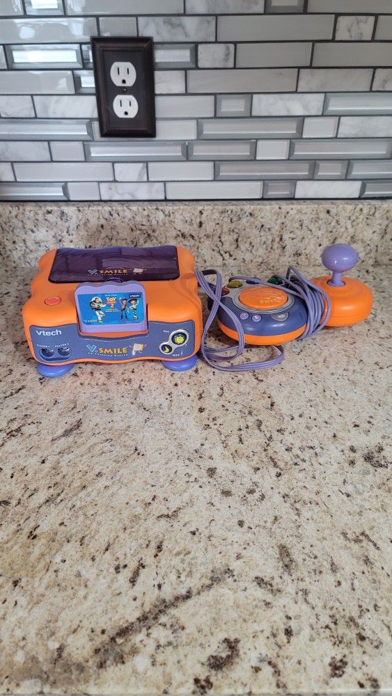 Vtech VSmile TV Learning System Console Bundle w/ 1 Controller and NO POWER CORD