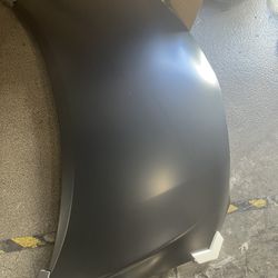 09-13 Toyota Corolla Hood