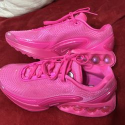 Pink Nike Air Max Dns