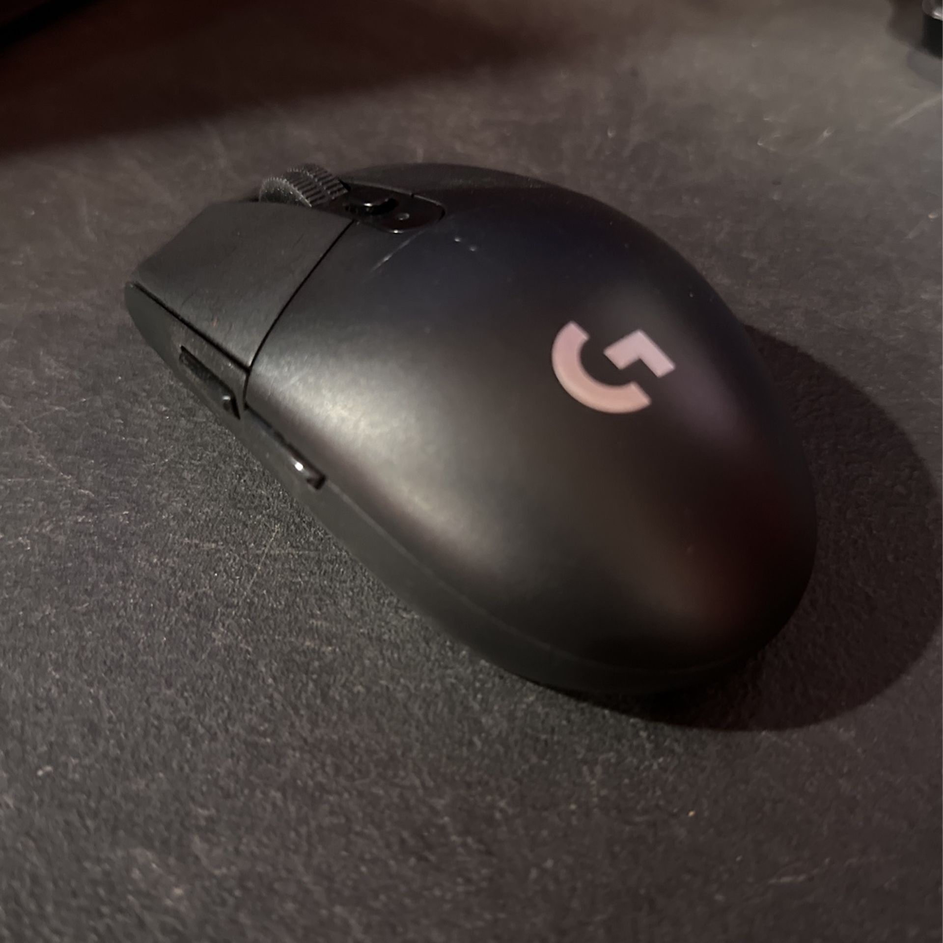 Logitech G305 Wireless Mouse