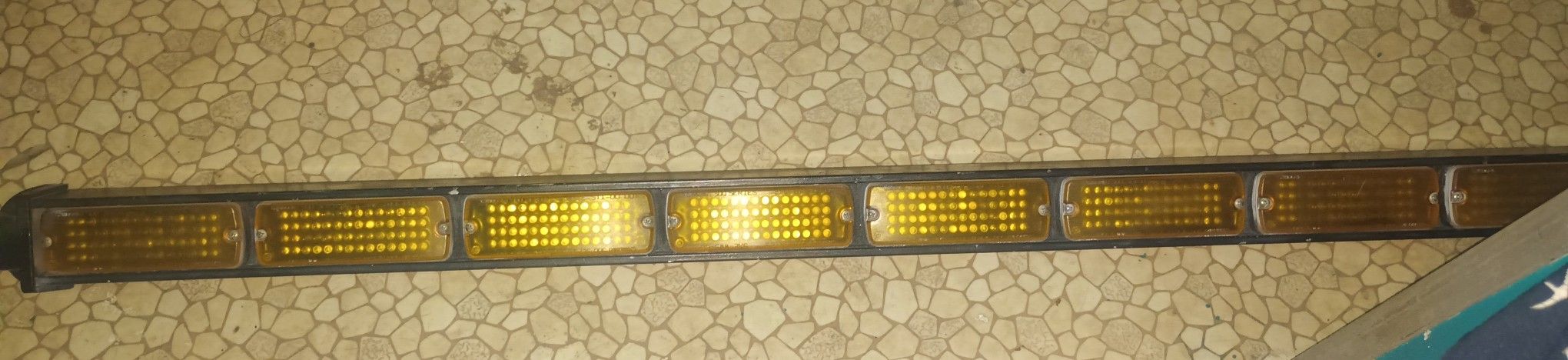 City Direction  Light Bar And Control Box With Beacon 