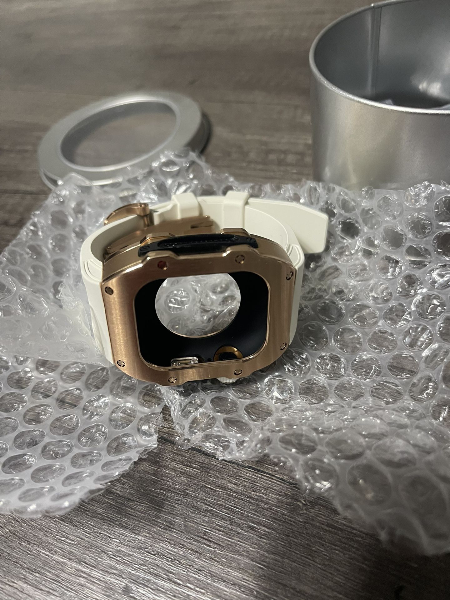 Apple Watch Series 10 42mm case.