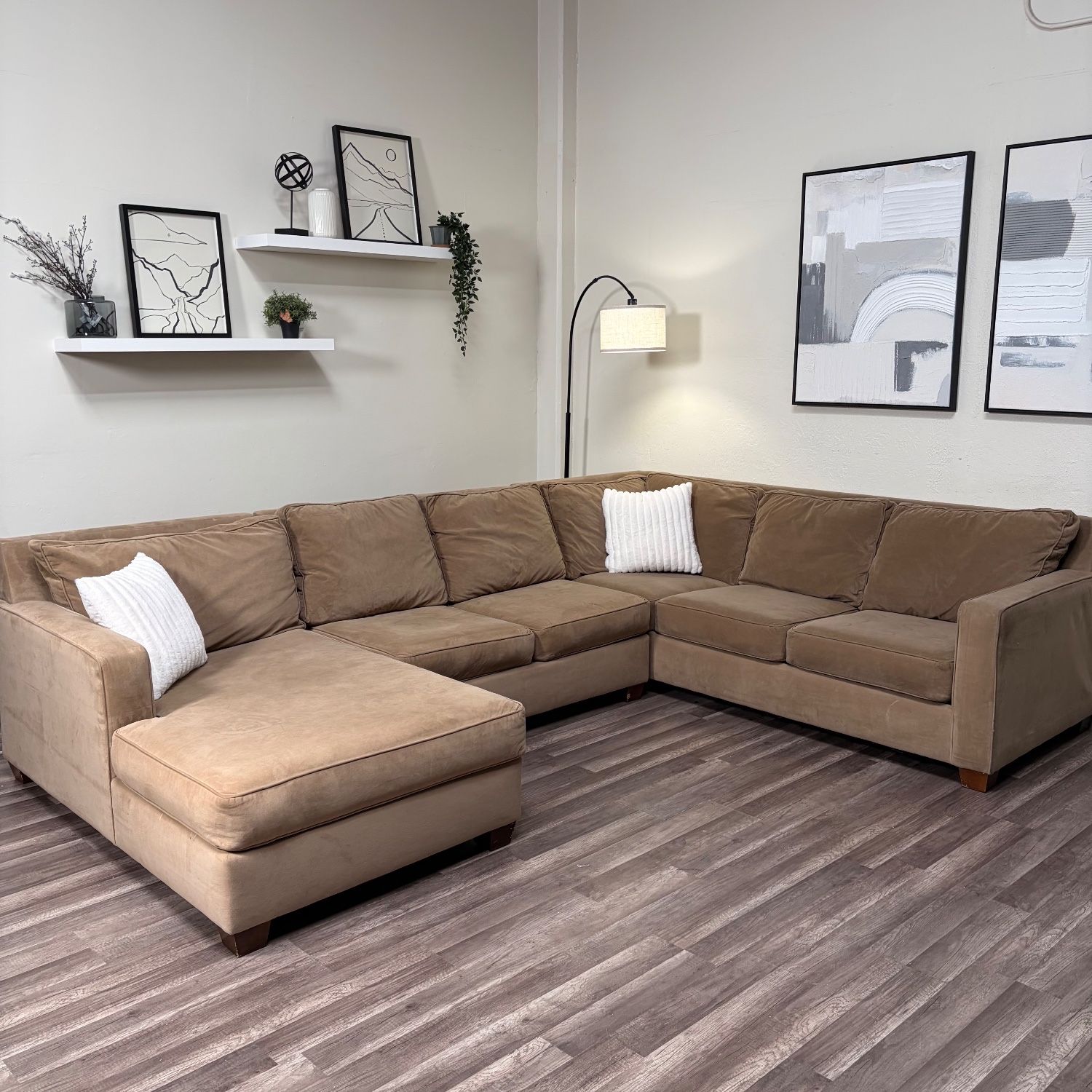 Brown Sectional Couch DELIVERY WITHIN A WEEK