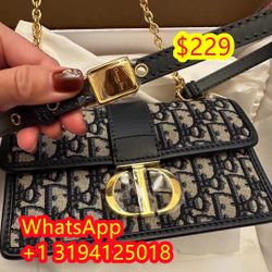 Dior - 30 Montaigne Bag Blue Dior Oblique Jacquard Bag