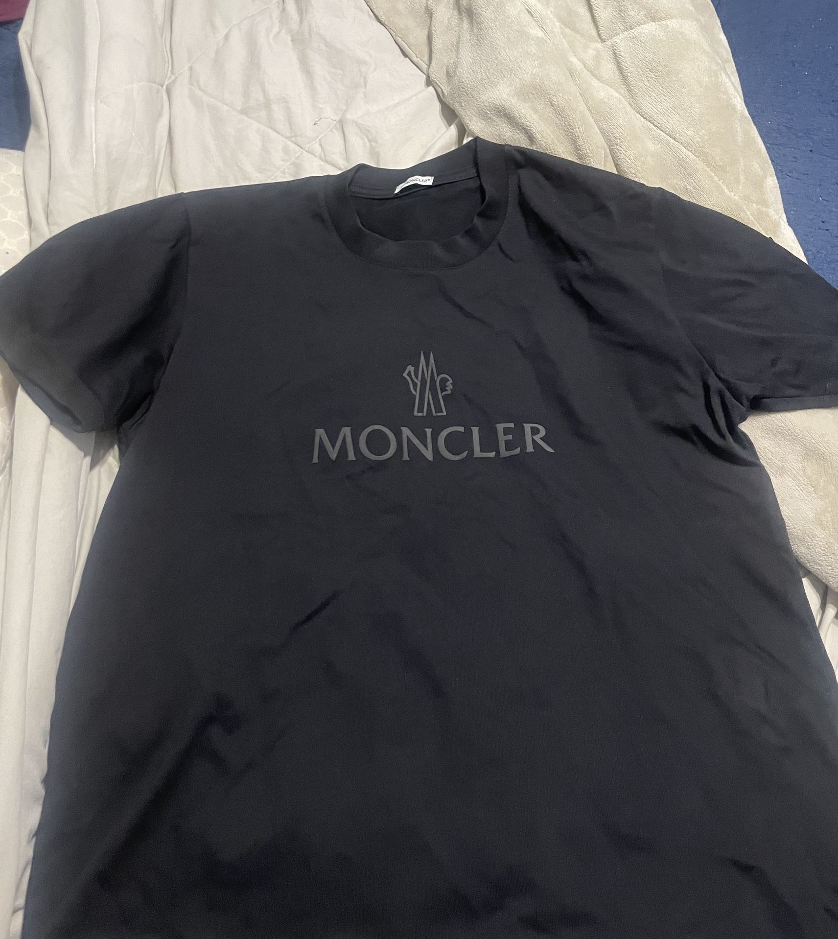 Moncler T Shirt