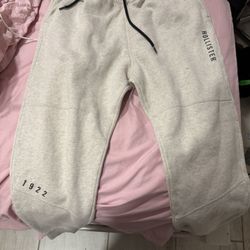 holister sweats