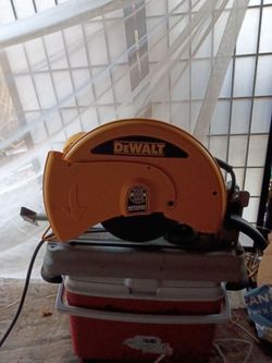DeWalt Chop Saw with Keyless Blade Change