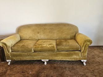Free vintage furniture