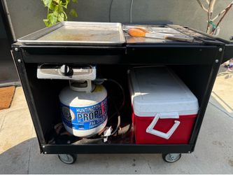 Hot dog cart