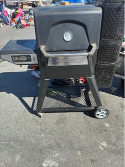 Master grill smoker
