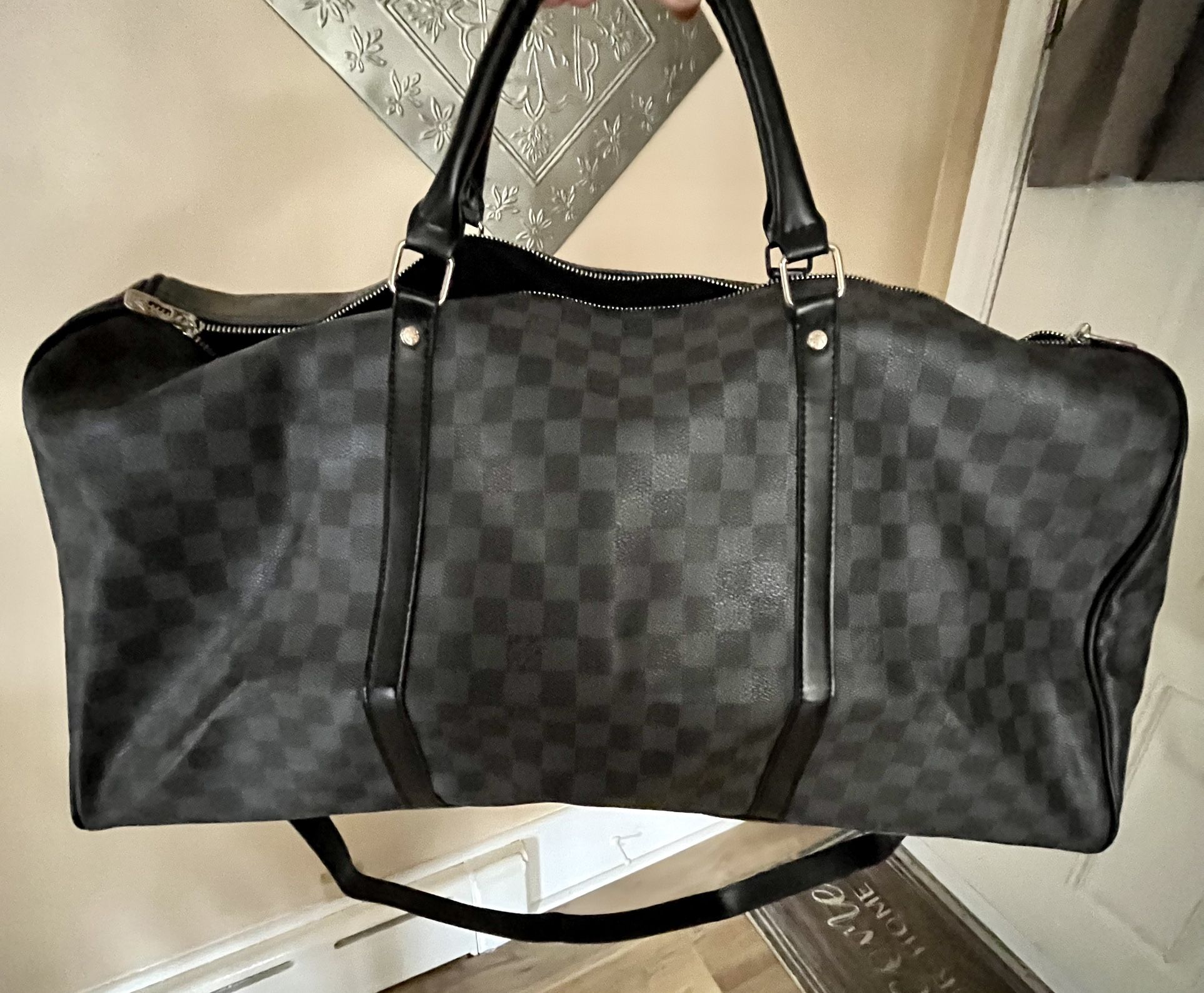 Louis Vuitton Men’s Keepall Duffle