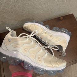 Nike Air VaporMax Plus