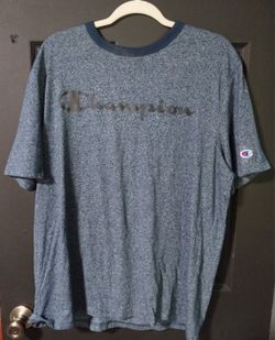Champion men's blue short-sleeve graphic t-shirt size XL