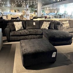 Grey 2pc Chaise Sectional Couch