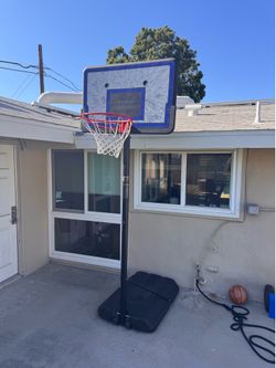 Lifetime Portable Basketball Hoop