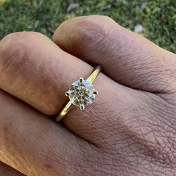 14K White Gold Diamond Solitaire Engagement Ring – 0.58ct Round Modified Brilliant Center Stone