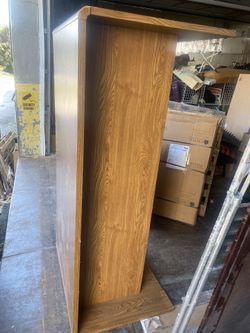 Very Nice Solid Desk With Drawers  On Both Sides