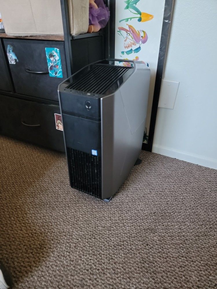 Alienware Aurora R7