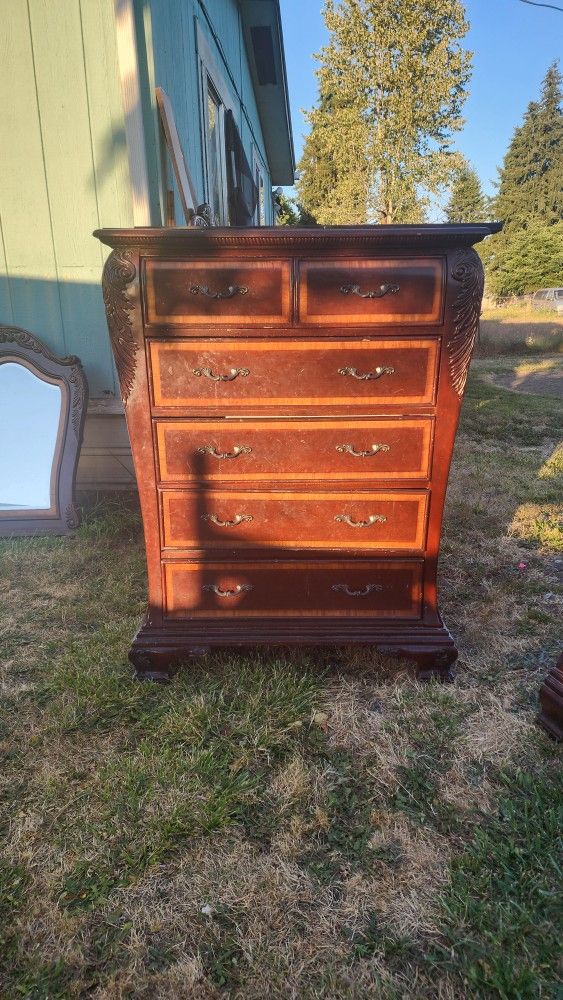 Queen Bedroom Set 